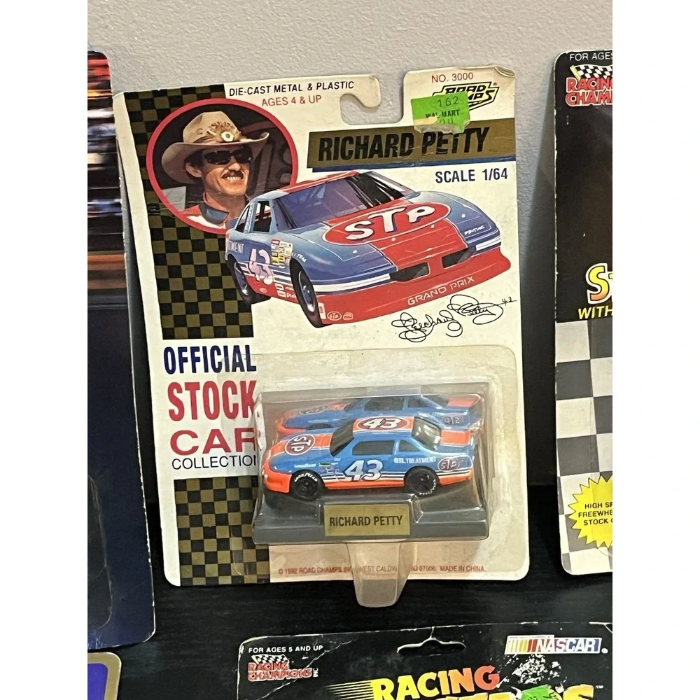 Lot Of 6 RARE‎ NASCAR Collectable Cars, 2 Hot wheels.